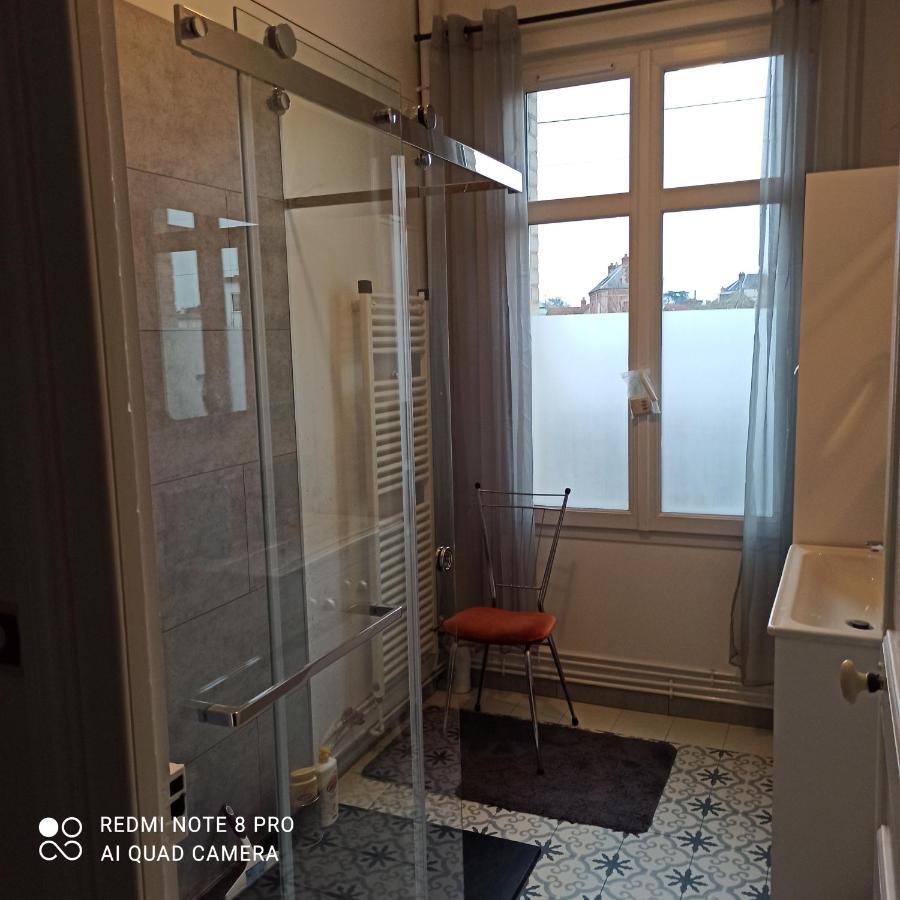 Quarto em Acomodações Particulares Meublee